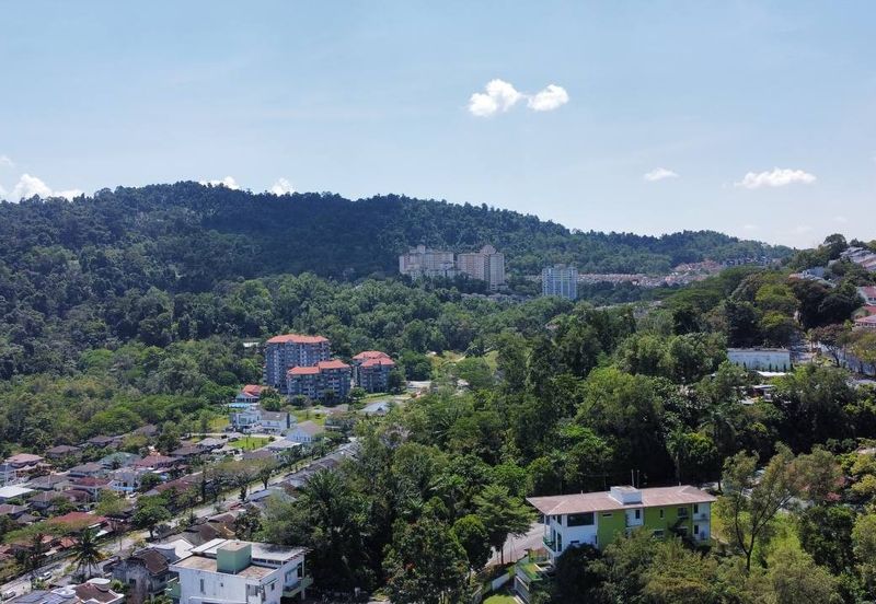 13,745 SF of Road Frontage Commercial Land, Bukit Antarabangsa