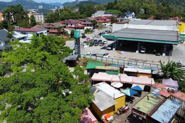 13,745 SF of Road Frontage Commercial Land, Bukit Antarabangsa