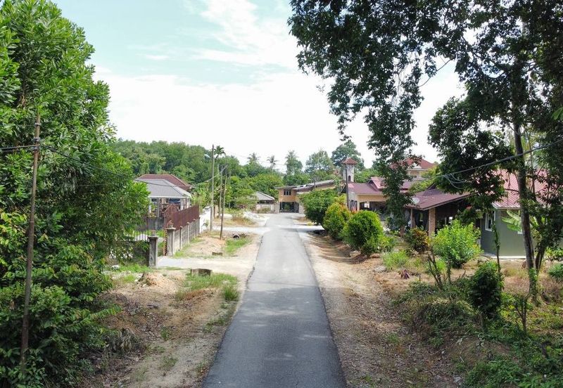  (6,500 KP, Freehold, Tanah Rata)Lot Banglo di Jalan Klinik, Bandar Tanah Merah, Kelantan