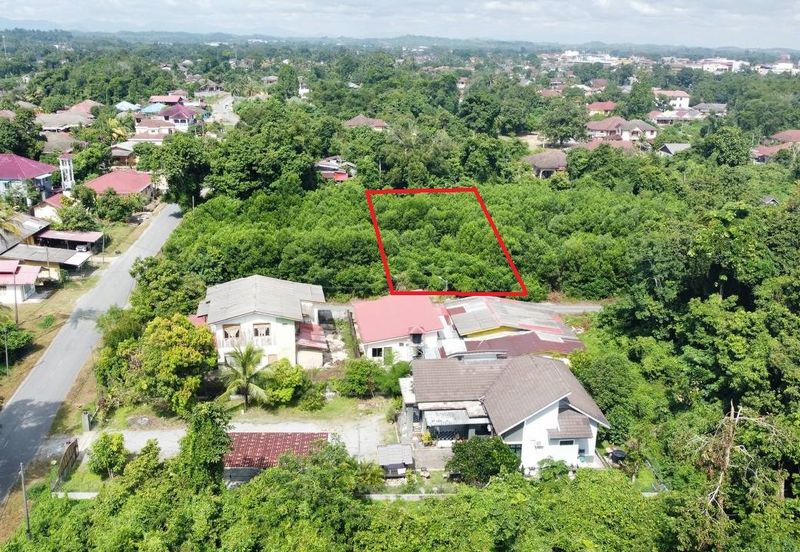  (6,500 KP, Freehold, Tanah Rata)Lot Banglo di Jalan Klinik, Bandar Tanah Merah, Kelantan