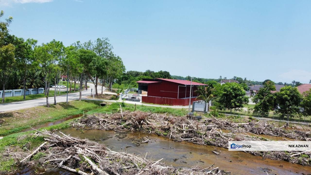  (Tepi Jalan, Freehold MCL)Tanah Pembangunan 2 Ekar di Kampung Duyong, Melaka, Melaka, 