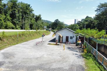 Bandar Baru Salak Tinggi