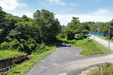 Bandar Baru Salak Tinggi