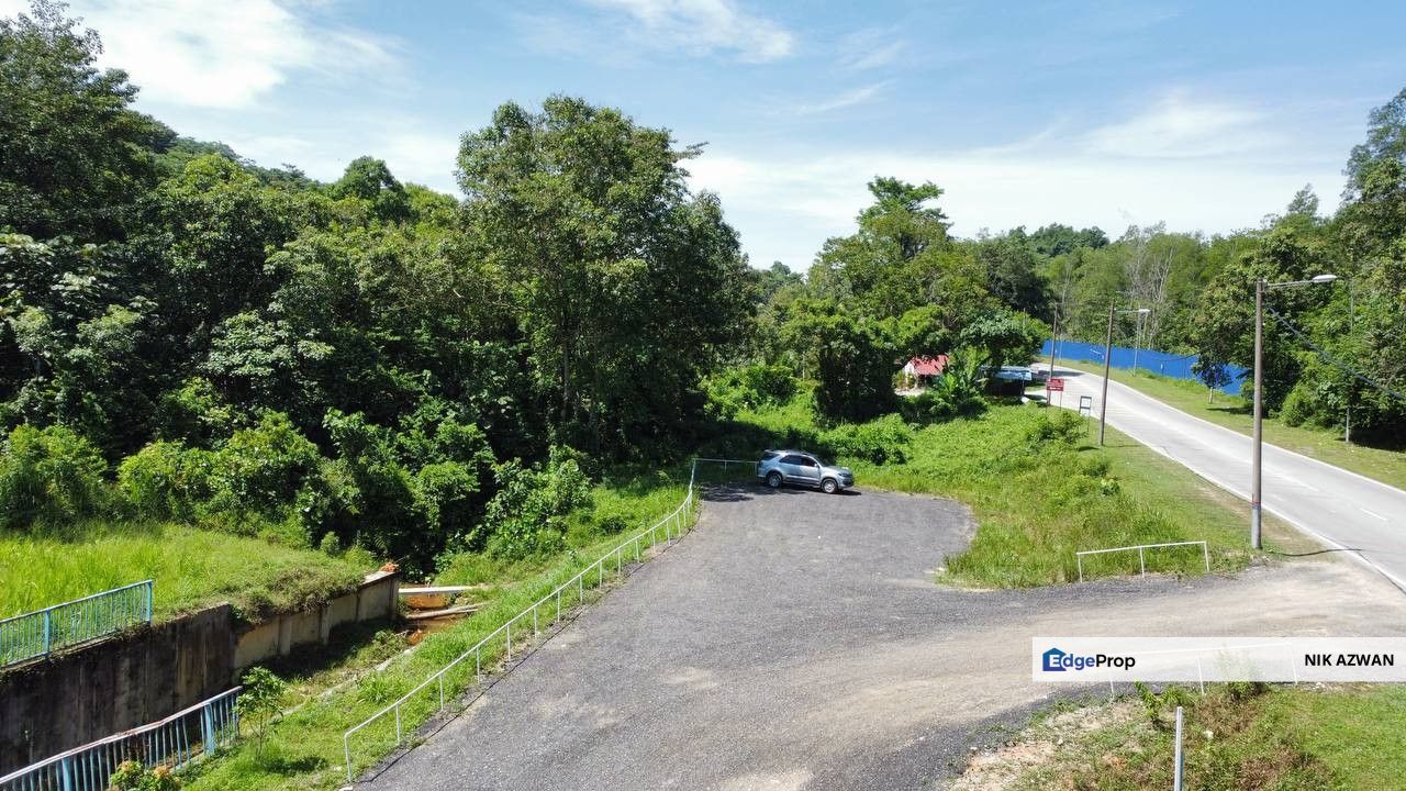 (Freehold, Tepi Jalan) Tanah Pembangunan 1.67 Ekar, Bandar Baru Salak Tinggi, Sepang, Selangor, Sepang