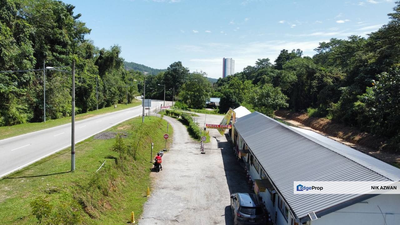 (Freehold, Tepi Jalan) Tanah Pembangunan 1.67 Ekar, Bandar Baru Salak Tinggi, Sepang, Selangor, Sepang