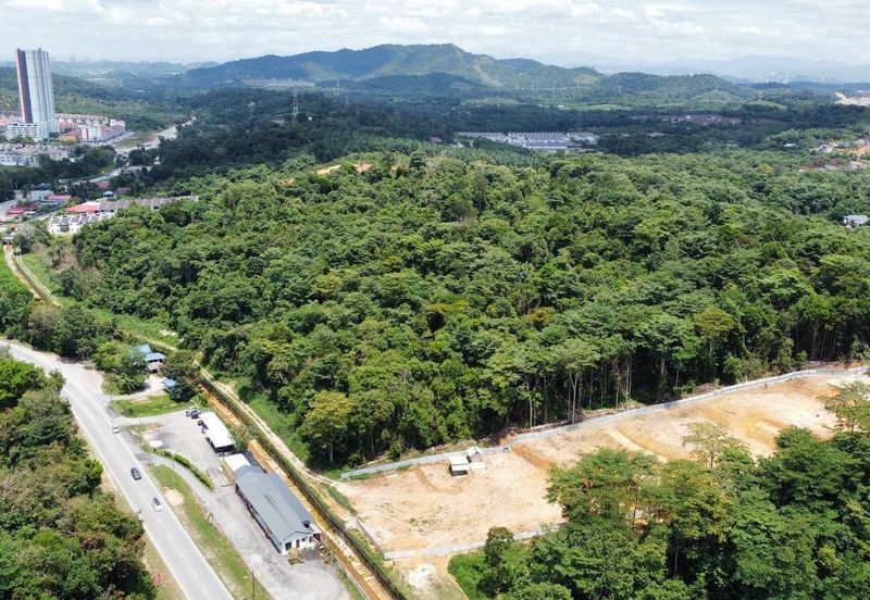 Bandar Baru Salak Tinggi