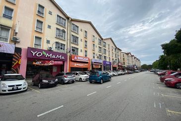 Apartment Pusat Komersil Seksyen 7 Shah Alam