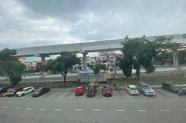 Apartment Pusat Komersil Seksyen 7 Shah Alam