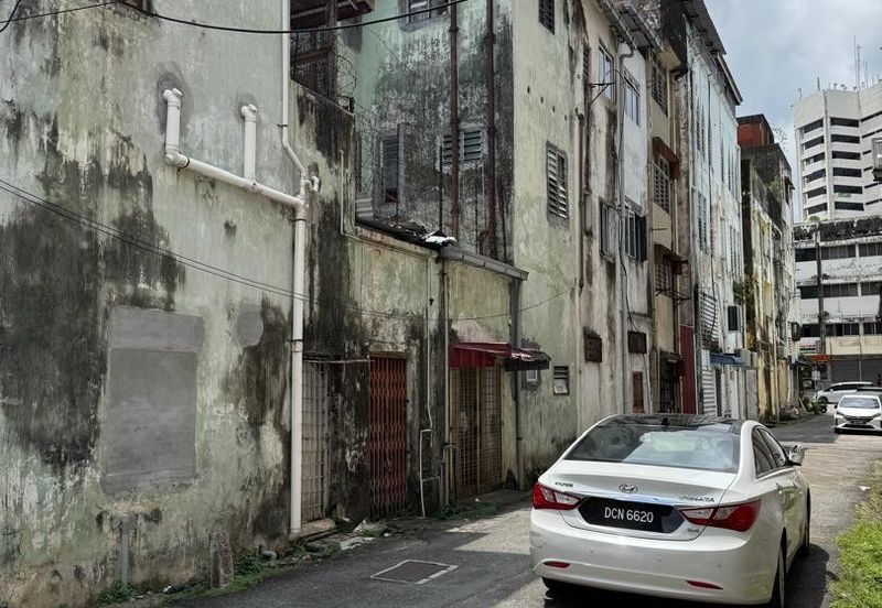 (Freehold, Non Bumi) 2 Sty Shoplot, Jalan Tengku Petra Semerak, Bandar Kota Bharu, Kelantan