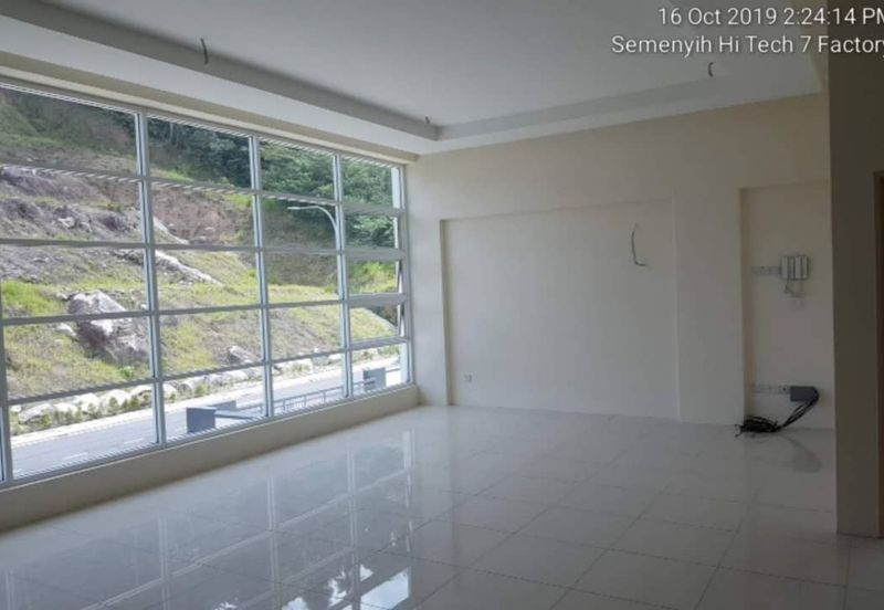 Kawasan Perindustrian Hi Tech 7