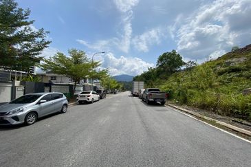 Kawasan Perindustrian Hi Tech 7