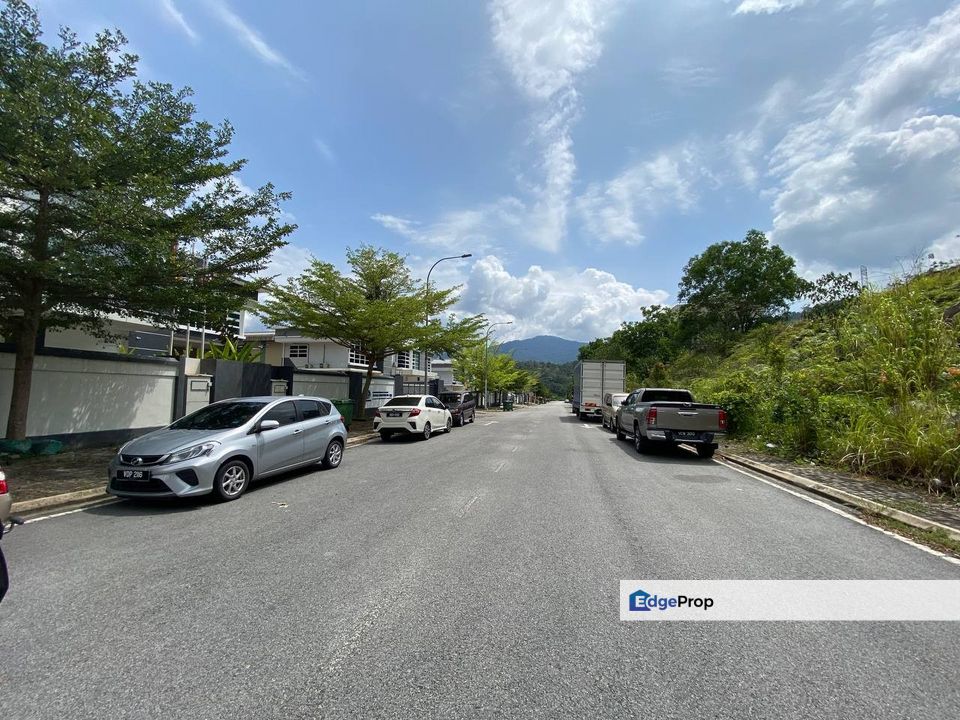  (Freehold, Gated & Guarded)1.5 Sty Semi Detached Factory, Kawasan Perindustrian Hi-Tech 7, Semenyih, Selangor, Semenyih