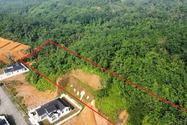 (Zon Kediaman, Dekat Putrajaya) Tanah Pembangunan 6.33 Ekar,Taman Mutiara Putra, Kg Tengah Sungai Merab, Kajang