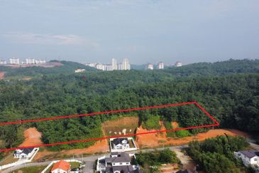 (Zon Kediaman, Dekat Putrajaya) Tanah Pembangunan 6.33 Ekar,Taman Mutiara Putra, Kg Tengah Sungai Merab, Kajang