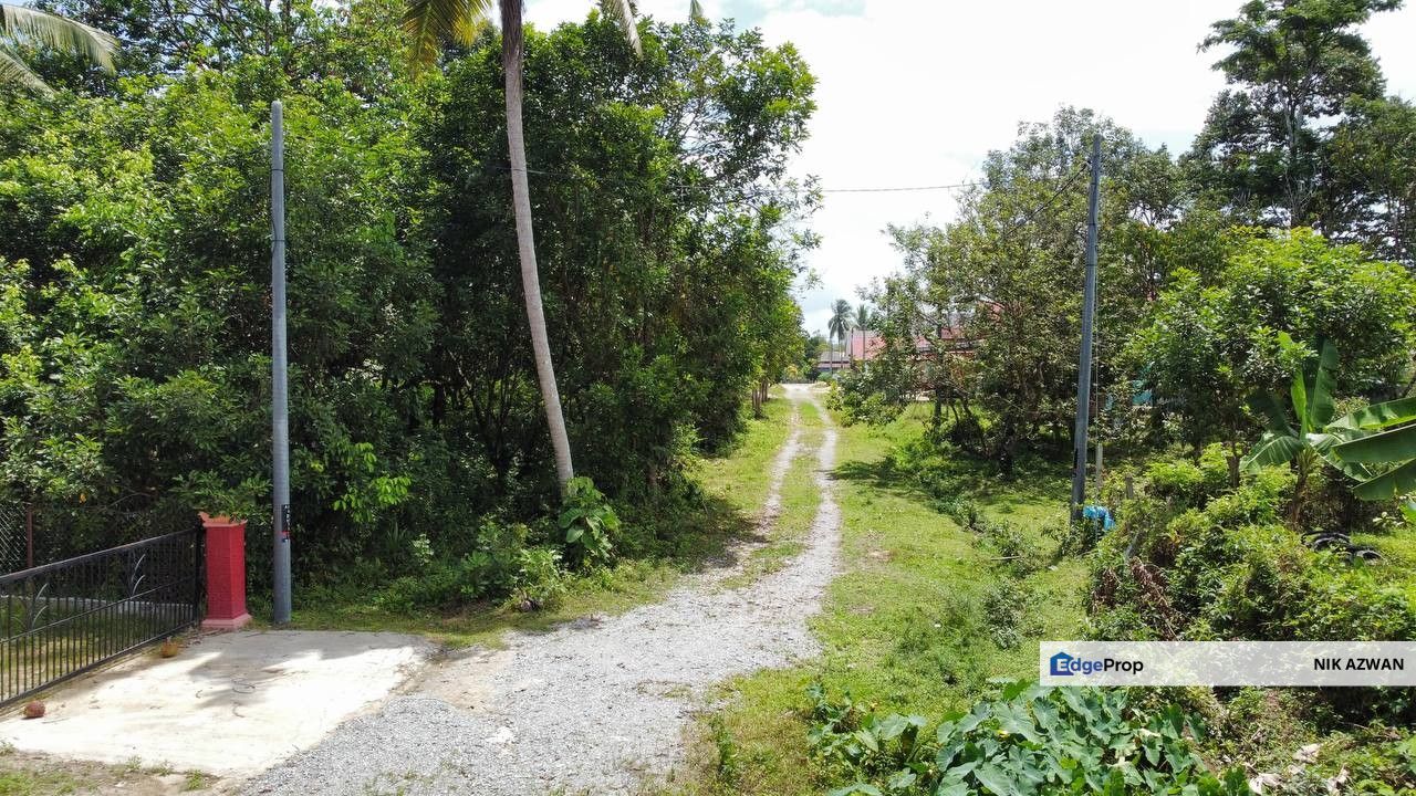 (Corner Lot, Blkg Pasaraya Pantai Timur )Lot Banglo, Jln Hj Ibrahim, Kg Bechah Peleting, Tanah Merah, Kelantan, Tanah Merah