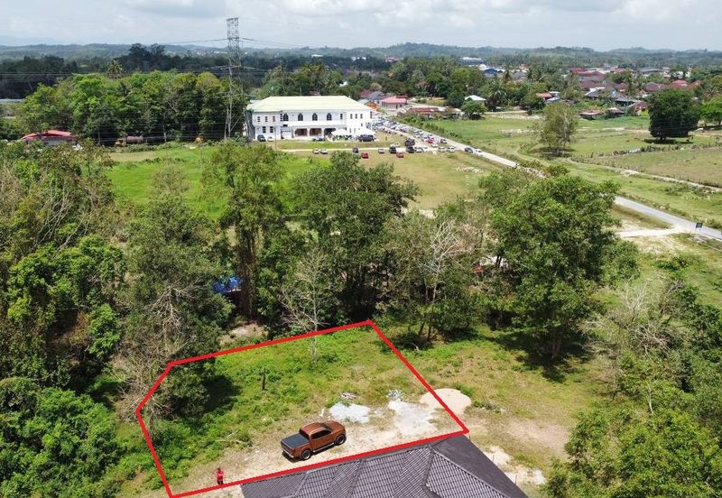 (Corner Lot, Blkg Pasaraya Pantai Timur )Lot Banglo, Jln Hj Ibrahim, Kg Bechah Peleting, Tanah Merah