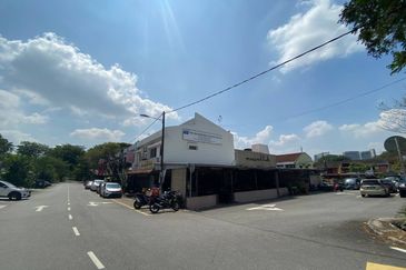 Seksyen 4, Shah Alam