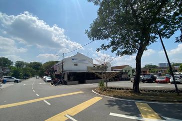 Seksyen 4, Shah Alam