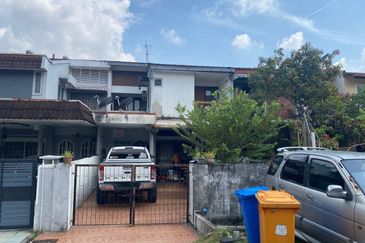 Seksyen 4, Shah Alam