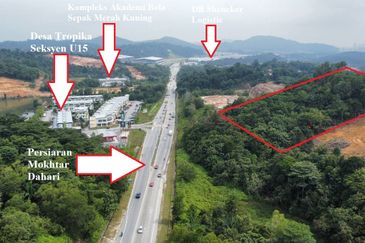 Jalan Bukit Cherakah