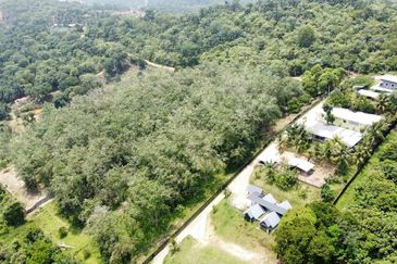  (Zon Kediaman, Ada Anak Sungai) Tanah Pertanian 3.1 Ekar Kg Bukit Cherakah, Sek U15, Shah Alam