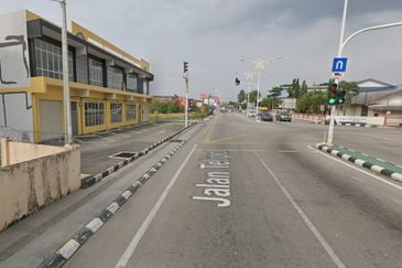  (Good Rental Yield, High Traffic) En Bloc 2 Storey Shoplot,Telipot Kota Bharu, Kelantan