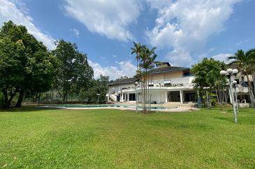  3.15 Acres of Prime Commercial Land in Bukit Antarabangsa, Ulu Klang