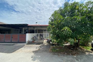 Jalan SP 7 @ Bandar Saujana Putra