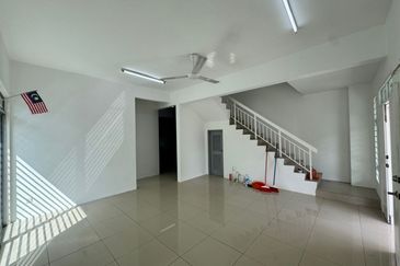 Jalan SP 10 @ Bandar Saujana Putra