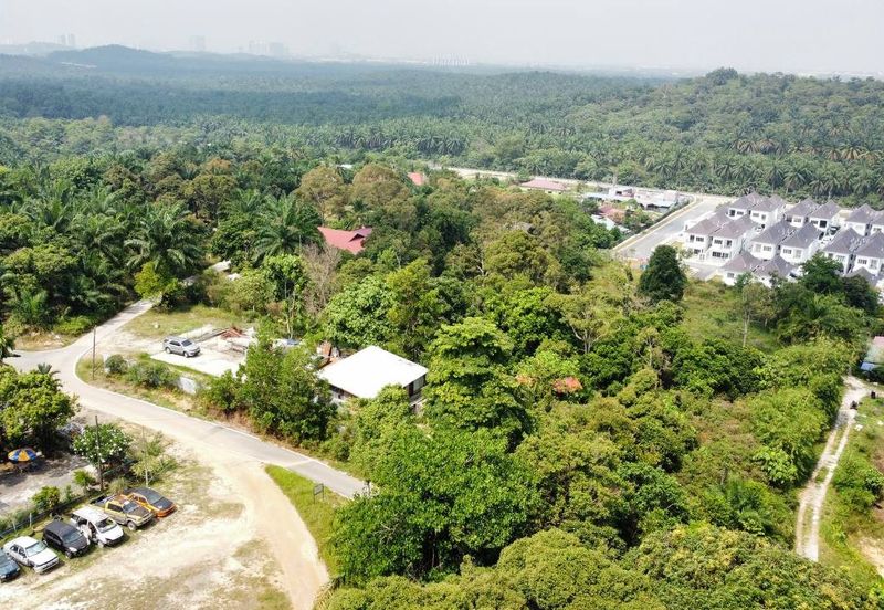 Bukit Cherakah