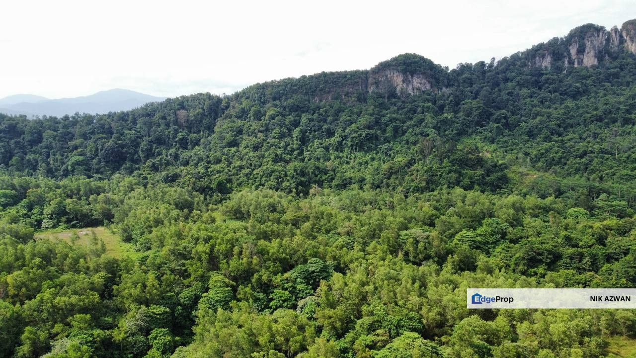(Bersebelahan MRR2, Restoran Golek-Golek) Tanah Pertanian 2 Ekar di Kg Tengah Tambahan Gombak, Selangor, Gombak