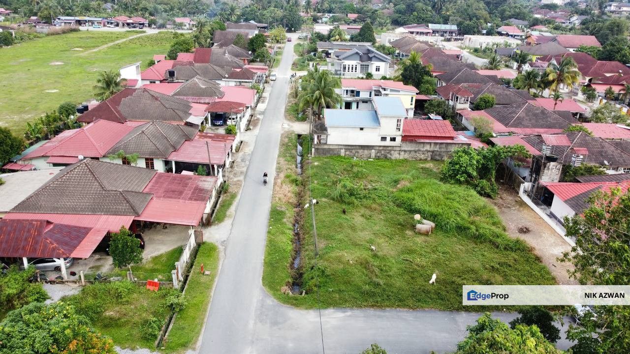  (4,456 KP, 5km ke Pusat Bandar) Lot Banglo, Taman SL Chat Harimau, Tanah Merah, Kelantan, Kelantan, Tanah Merah
