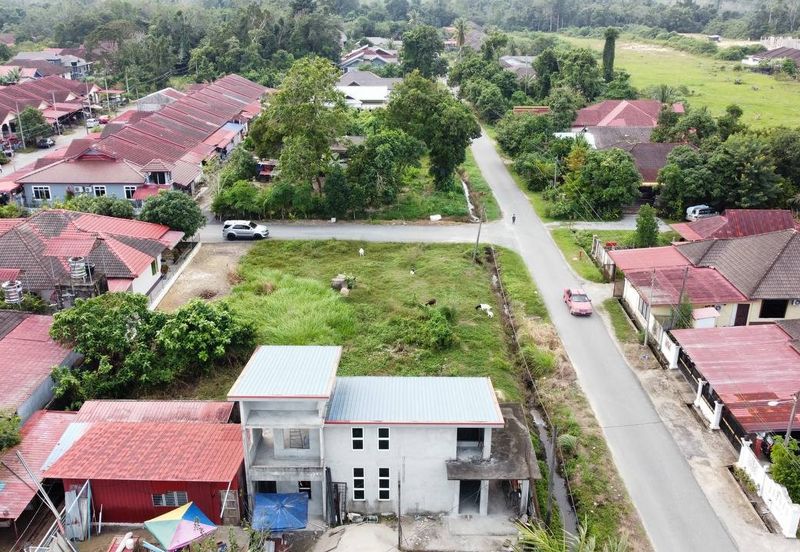  (4,456 KP, 5km ke Pusat Bandar) Lot Banglo, Taman SL Chat Harimau, Tanah Merah, Kelantan