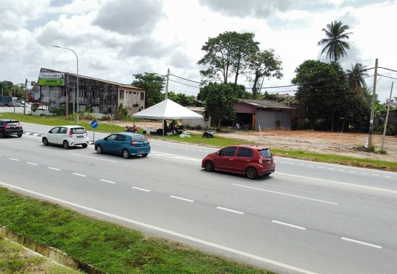  (18,593 KP, Tanah Rata) Tanah Bangunan Tepi Jalan Utama, Pekan Melor, Kota Bharu, Kelantan