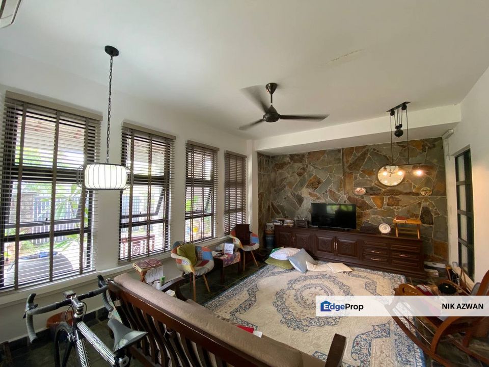  3,003 SF of 2 Storey Semi Detached, B'Sedara Residences, Jalan Cecawi, Seksyen 6, Kota Damansara, Selangor, Kota Damansara