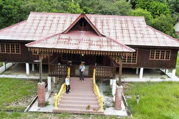  (Ada Anak Sungai, Akses Cantik) Tnh Pembangunan 7.9 Ekar, Jln Felcra Semungkis, Batu 14, Hulu Langat