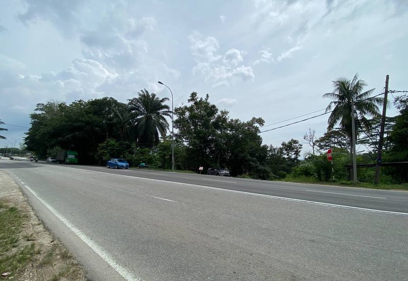 (Tepi Jalan, Freehold, Next To Elmina Industrial Park) Tanah Pembangunan 1.125 Ekar, Kampung Merbau Sempak, Sg Buloh