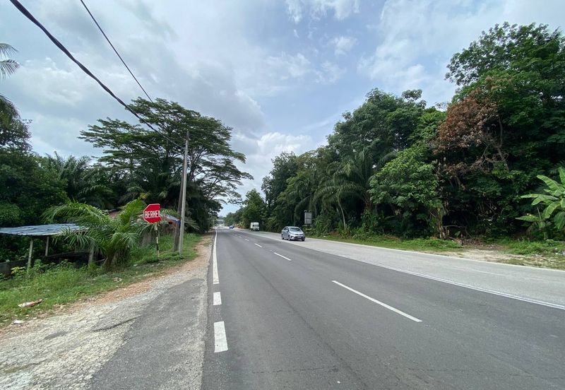 (Tepi Jalan, Freehold, Next To Elmina Industrial Park) Tanah Pembangunan 1.125 Ekar, Kampung Merbau Sempak, Sg Buloh