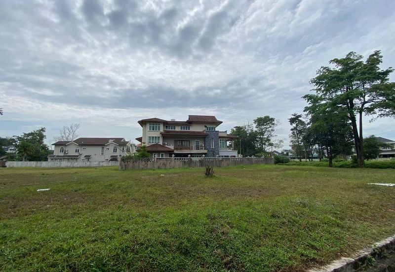 Seksyen 8, Kota Damansara