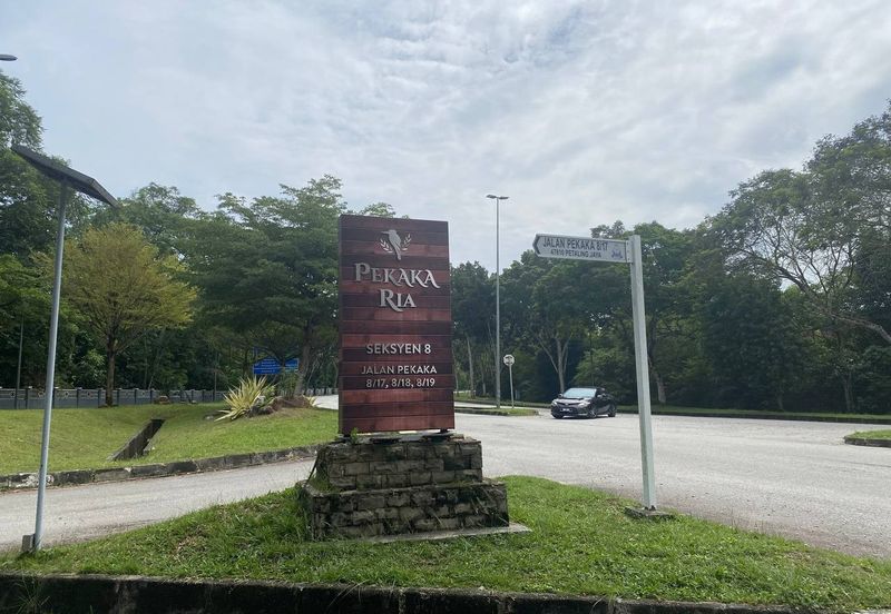 Seksyen 8, Kota Damansara