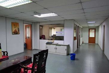 Belakong 1.12 acres Factory for sale, TNB supply 600 amps