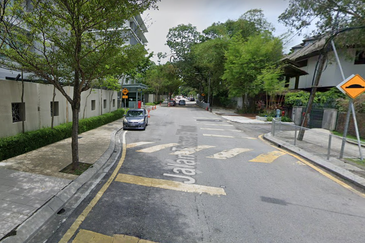 Jalan Taman U Thant 2