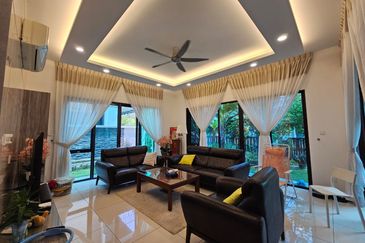 Cyberjaya , Lepironia Gardens Setia Rimba , Semi D House For Sale