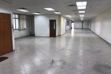 Klang, Taman peridustrian Pulau Indah, Westport , Port Klang Warehouse For Sale