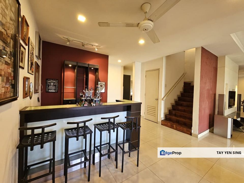  USJ 2, Subang Jaya Large 2 unit combined terrace for Sale, 15 minutes walk to SS18 LRT station, Selangor, USJ