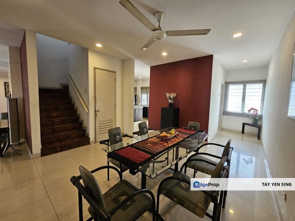  USJ 2, Subang Jaya Large 2 unit combined terrace for Sale, 15 minutes walk to SS18 LRT station, Selangor, USJ