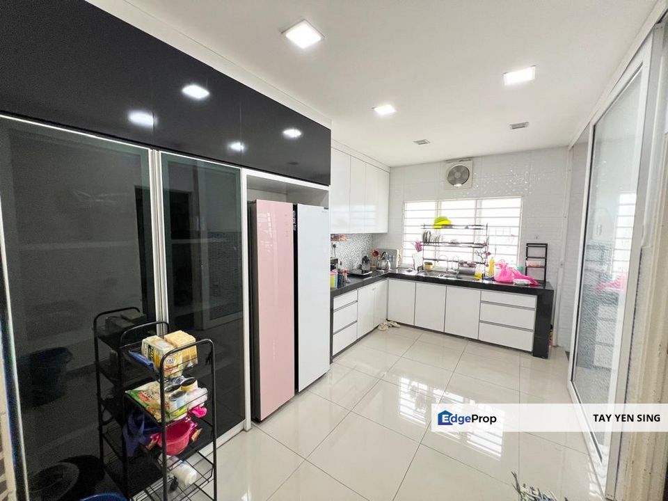 Puchong Putra Impianan 2 Storey Terrace house for sale, Selangor, Puchong