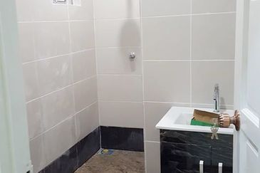 Seksyen 6 @ Bandar Bukit Mahkota