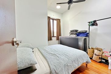 Pentas 6 @ Alam Impian