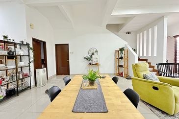 Pentas 6 @ Alam Impian